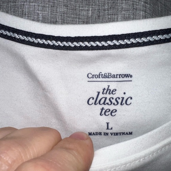 *Women’s Croft & Barrow Tee NWT Large - Picture 2 of 4